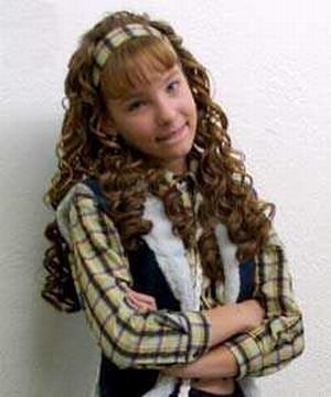 Belinda_1259471909_2