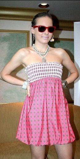 Belinda_1259472002_2