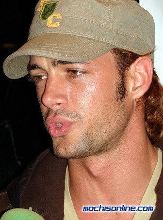 William_Levy_1230425634_3