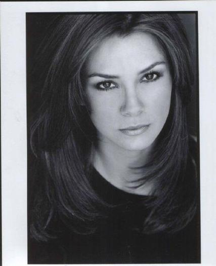 Elizabeth_Gutierrez_1267950765_1 - Elizabeth Gutierrez