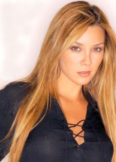 Elizabeth_Gutierrez_1267950304_2