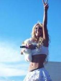 19278495_MPPLZLKOB - 00 Anahi