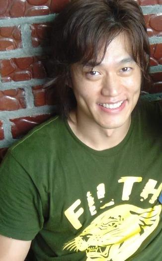 Seo_jin_Lee_1278885345_2