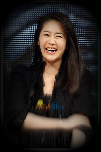 14988021_PUIJKMXEU - a---ko hyun jung---a