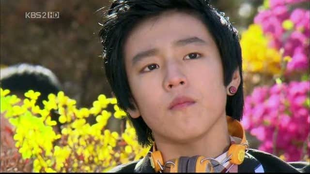 18403520_QYJNIBTUD - a---lee hyun woo---a