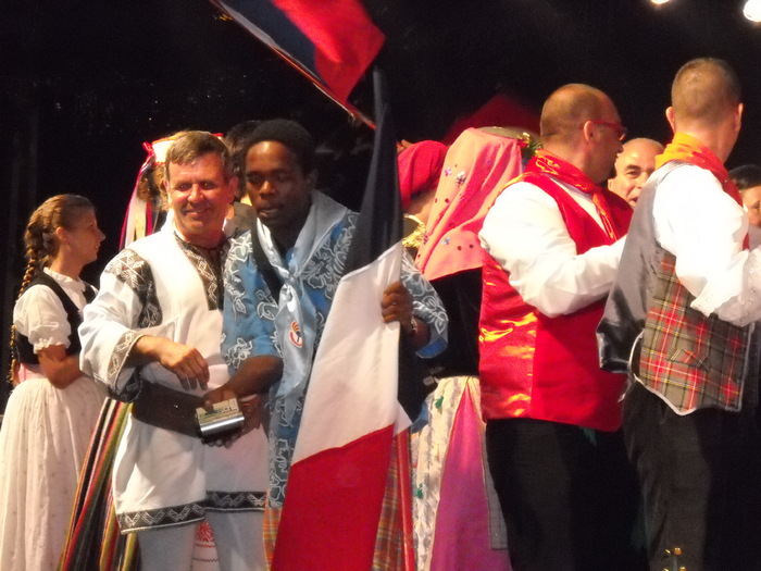 doi comunitari Bistrita-Madagascar - NUNTA ZAMFIREI