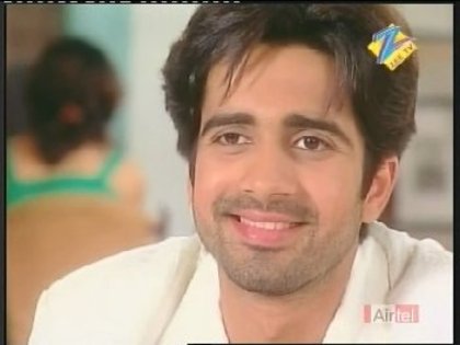 38321_117062101675707_100001157537495_102000_6028079_n - AVINASH SACHDEV