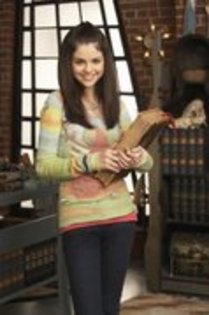 19241237_DYRKPDTVD - toate pozele mele cu selena gomez