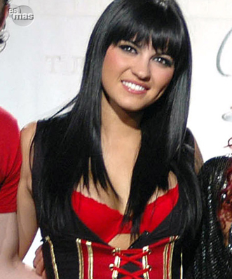 14 - Club Maite Perroni