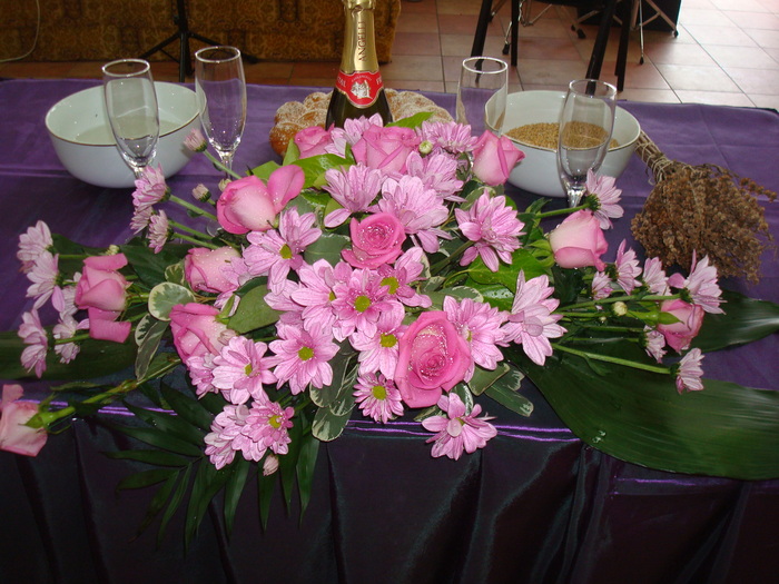 aparat 456 - Fotografii aranjamente florale pentru nunta