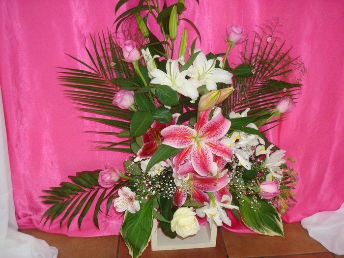 aparat 459 - Fotografii aranjamente florale pentru nunta