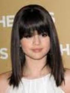 16879008_VYWSSYHEK - poze selena gomez