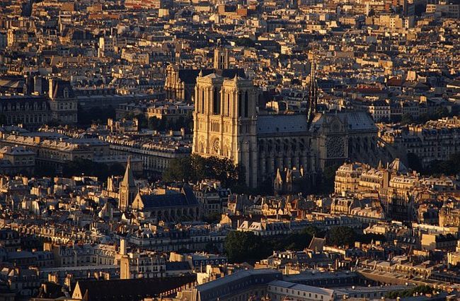 Catedrala_Notre-Dame_Paris_0