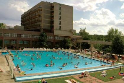 hotel mures -piscina