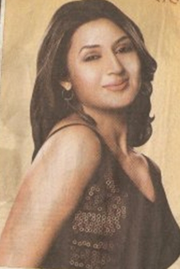 Divya Amar Pratap Singh (3)