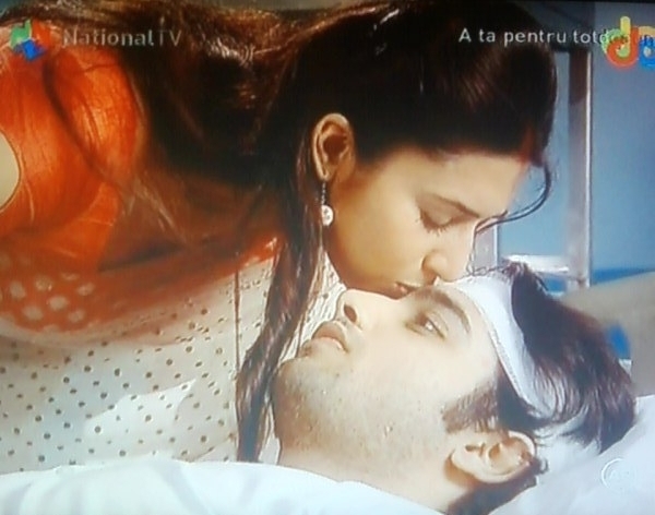 Divya il pupa pe Amar
