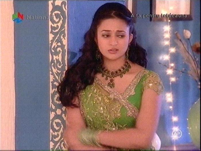 divya suparata - Banoo Main Teri Dulhann