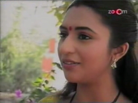 Divyanka tripathi (2)
