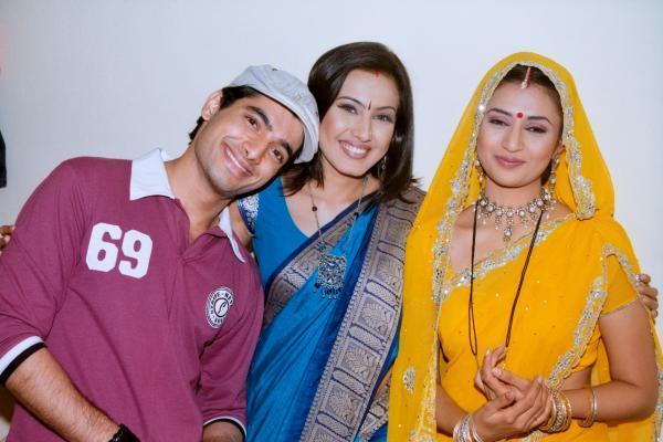 sagar,sindura si vidya sedinta photo