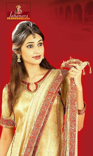 Tripathi Divyanka