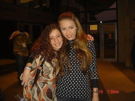  - 0 Destiny  Hope  Ray  Cyrus  Miley Ronniie Miley  Stewart  Hannah  Montana