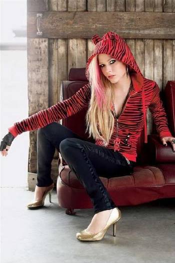 52 - avril lavigne 12