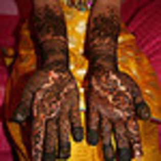 2226465050_3c5ba1f050_s - HENNA-MEHNDI