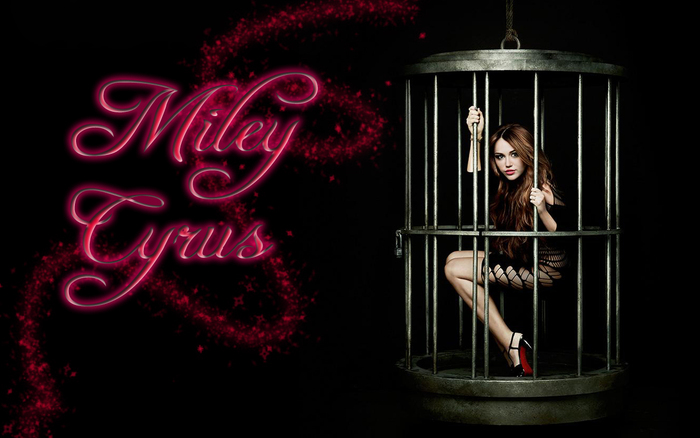 Miley-Cyrus-Can-t-be-Tamed-miley-cyrus-12818213-1280-800[1]