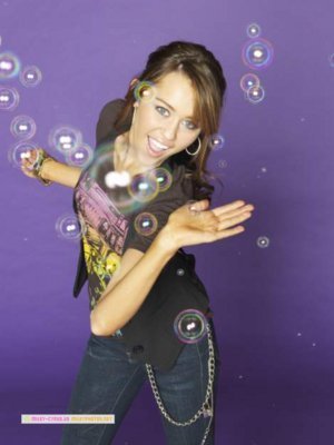 Miley-miley-cyrus-2563320-300-400[1] - Miley Cyrus Photoshoot 03