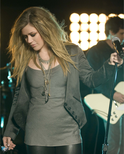 Kelly Clarkson (1) - x - Kelly Clarkson