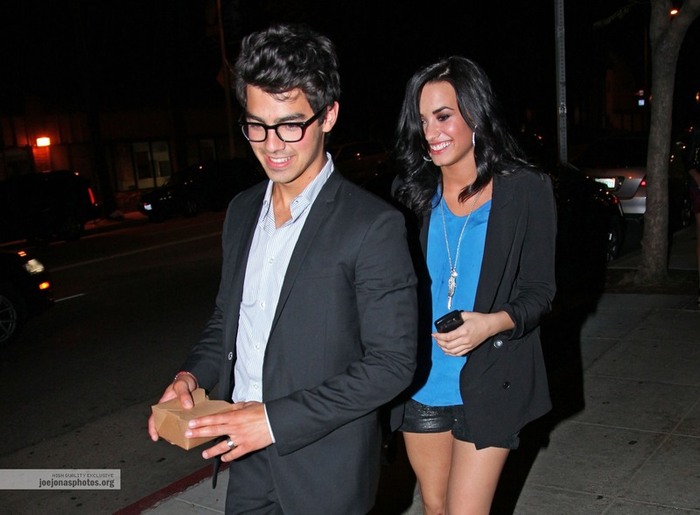 0218 - Demi Lovato