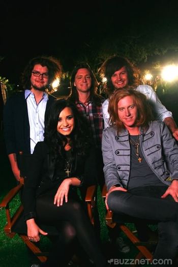 86330480 - Demi Lovato