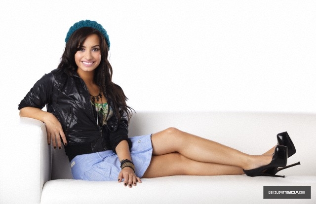 htcwwh - Demi Lovato
