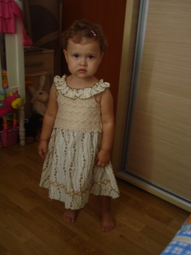 1 an si 6 luni; 1 an si 6 luni
