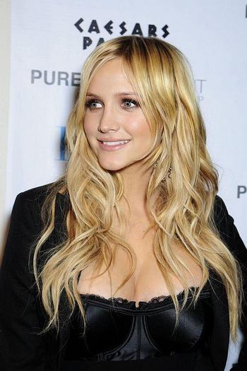 Ashlee Simpson (19) - x - Ashlee Simpson