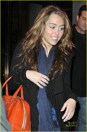 mileycyrusz10007