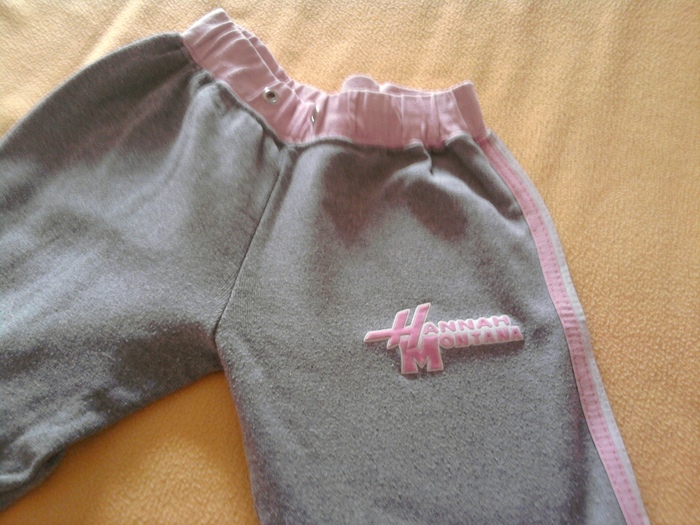 pantaloni de sport cu hm