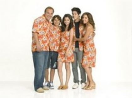 17983152_WCYEMJQKZ - poze cu wizards of waverly place