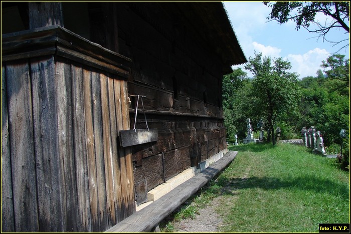 DSC07528 - Biserica de lemn - Plopis