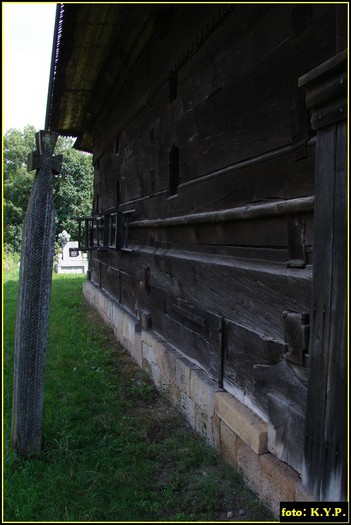 DSC07530 - Biserica de lemn - Plopis