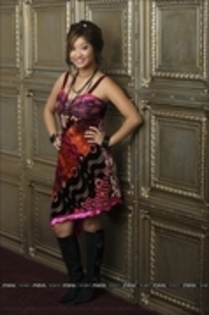 11496631_XAYZZSFQQ - Brenda Song-sedinta foto11