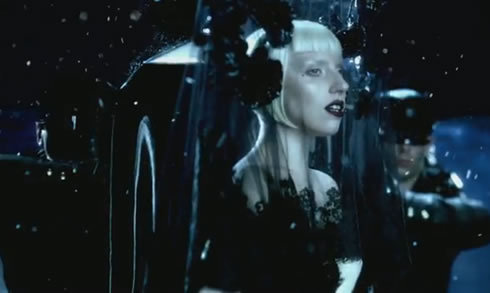 10765378-lady-gaga-alejandro[1] - lady gaga