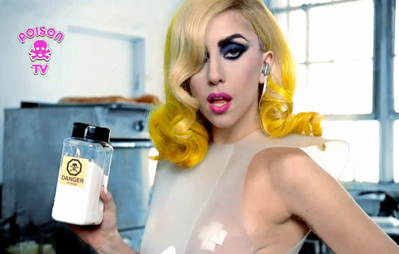 Lady-Gaga-Telephone-10[1] - lady gaga