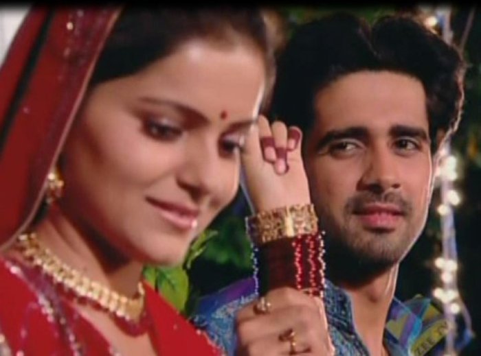 Dev and Radha love (10)