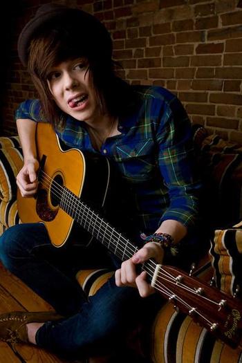 christoferdrew_1238954874