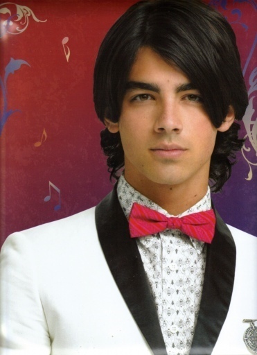 Joe - Jonas Brothers