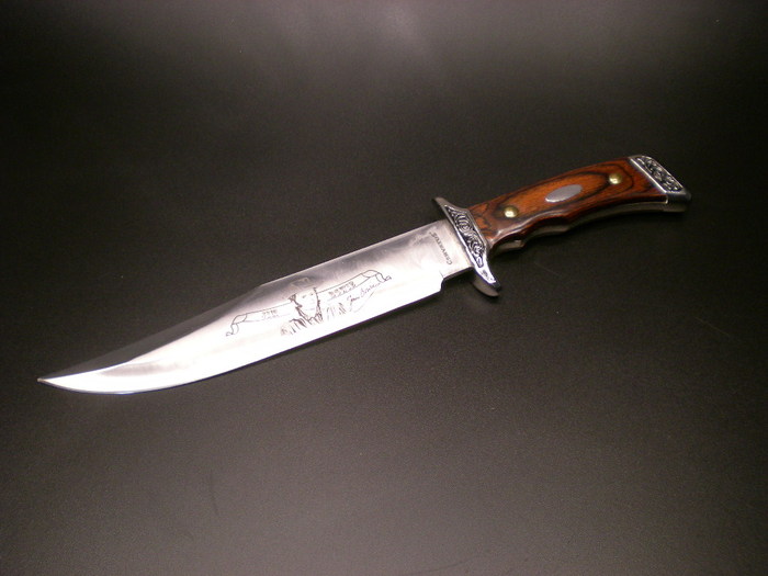 cervatus messen 075 - Cutite BOWIE