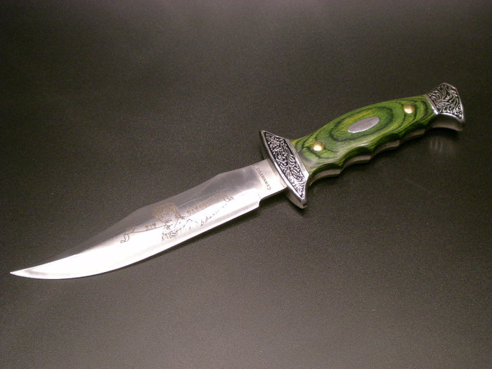 cervatus messen 077 - Cutite BOWIE