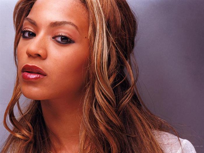 p19-137-wallpaper-beyonce-knowles