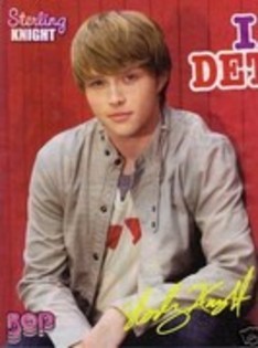 18861193_ETYAIFACG - Sterling Knight